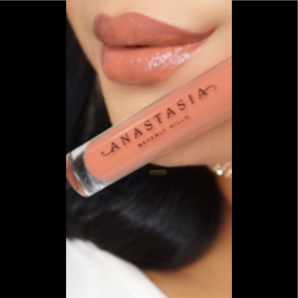 Anastasia Nude Peach Lip gloss